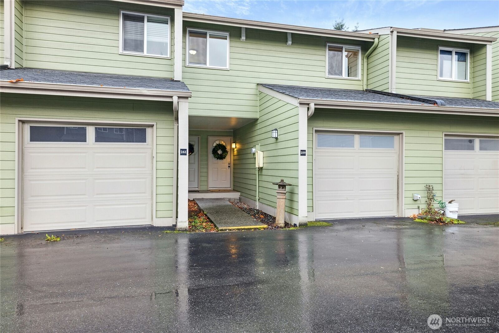 Property Photo:  259  Shepard Way NW  WA 98110 
