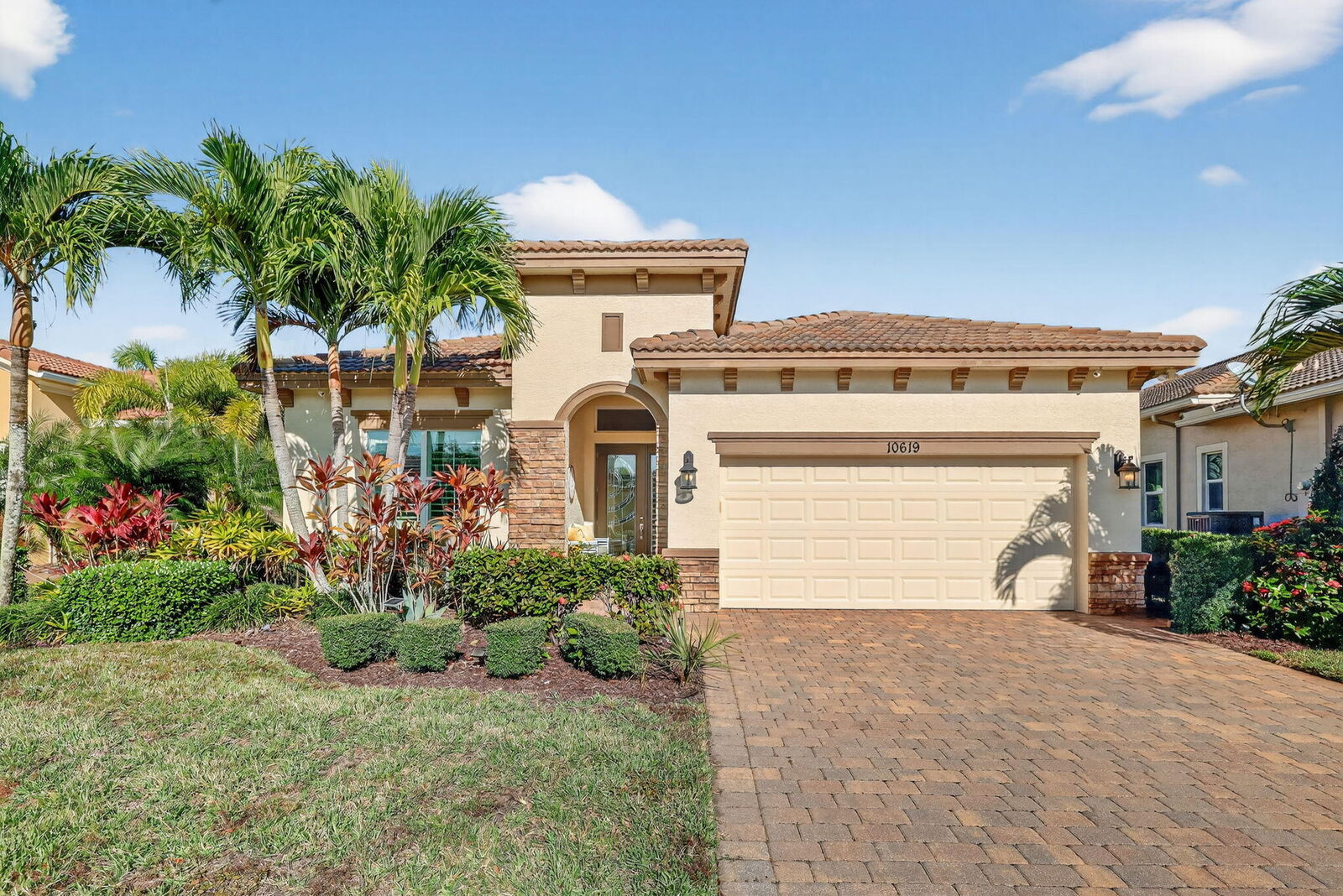 Property Photo:  10619 SW Capraia Way  FL 34986 