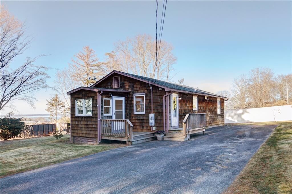 Property Photo:  35 Corys Court  RI 02871 