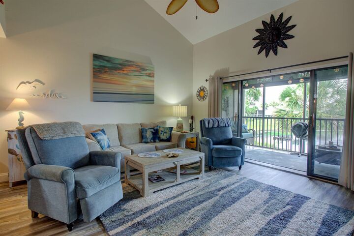 Property Photo: 48 Village Del Lago Cir 48 FL 32080