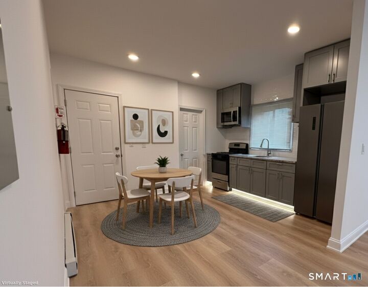 Property Photo: 98 Franklin Avenue 1 CT 06114