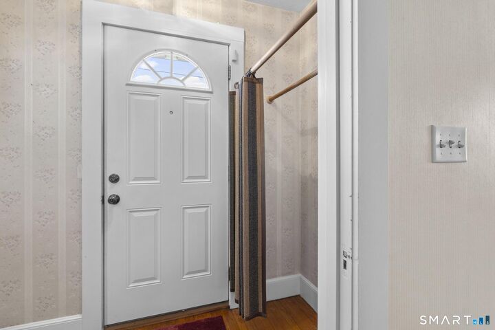 Property Photo: 393 Campfield Avenue CT 06114