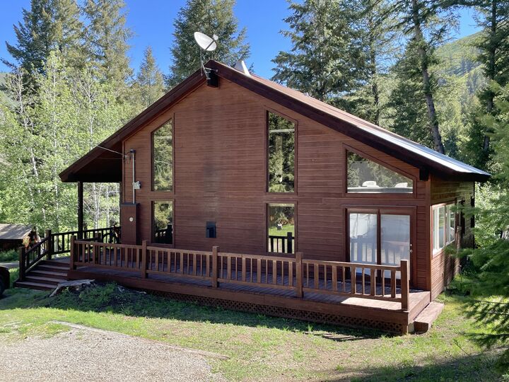 Property Photo:  125 Board Loop  ID 83340 