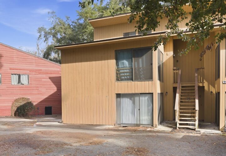 Property Photo: 2885 Par Lane A FL 32301