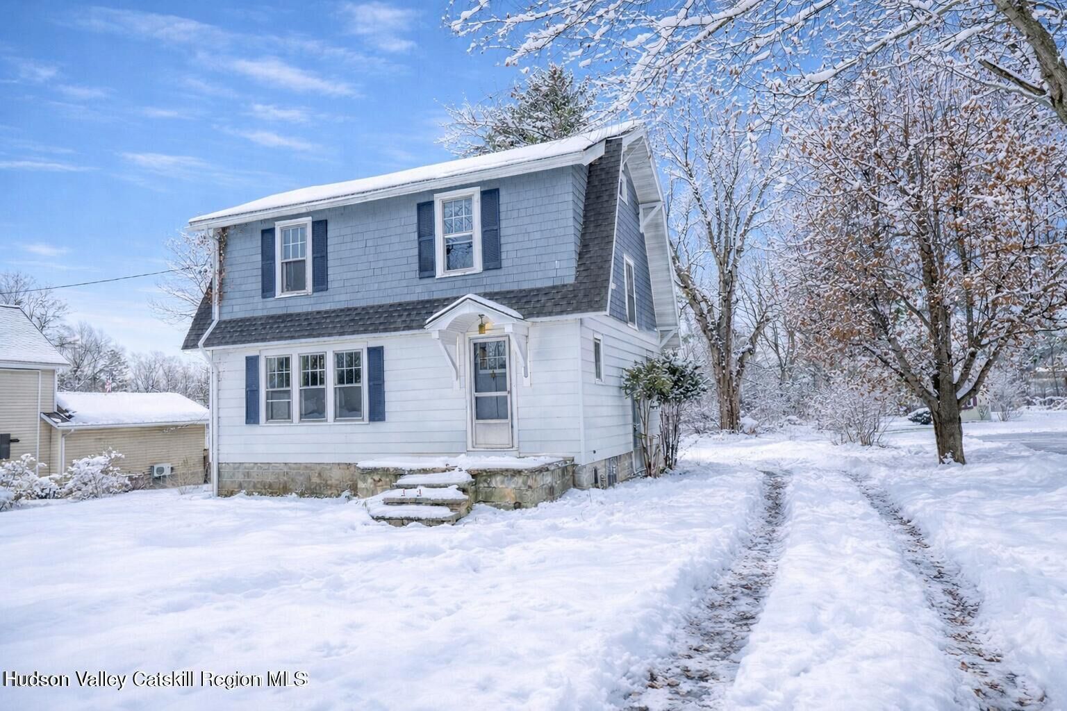Property Photo:  143 Old Route 209  NY 12443 