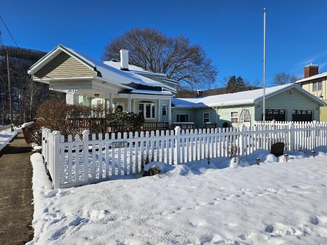 Property Photo:  1013 Conewango Avenue  PA 16365 