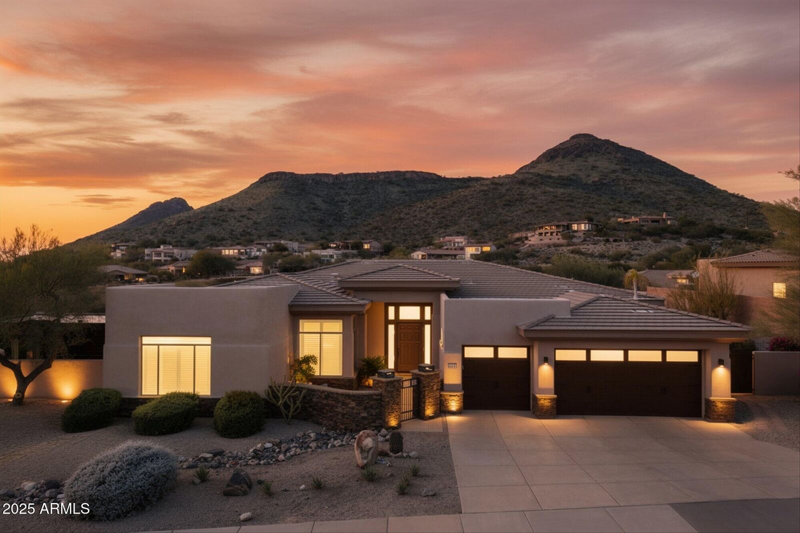 Property Photo: 9218 N Summer Hill Boulevard AZ 85268