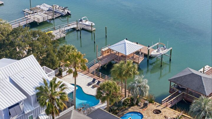 Property Photo: 636 N Creekside Dr. SC 29576