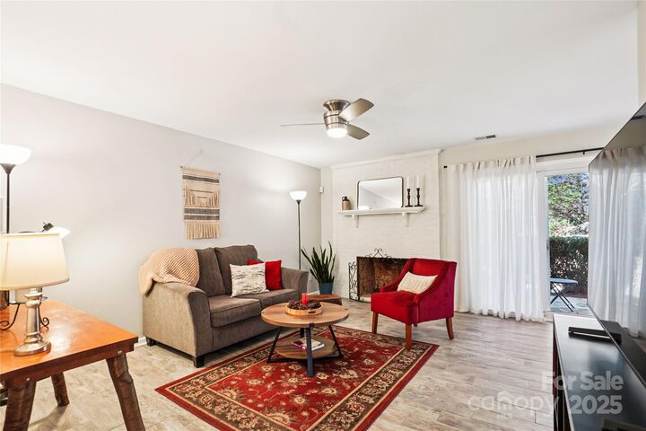 Property Photo: 9208 Kings Canyon Drive NC 28210