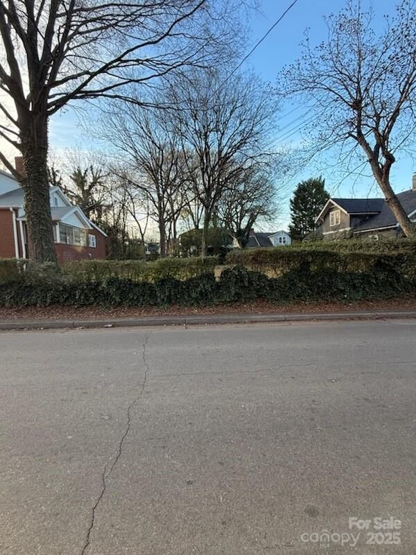 Property Photo: 321 Campus Street NC 28216