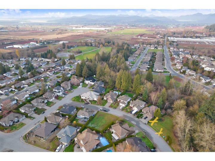 Property Photo: 3684 Cobblestone Drive BC C2S 7J8