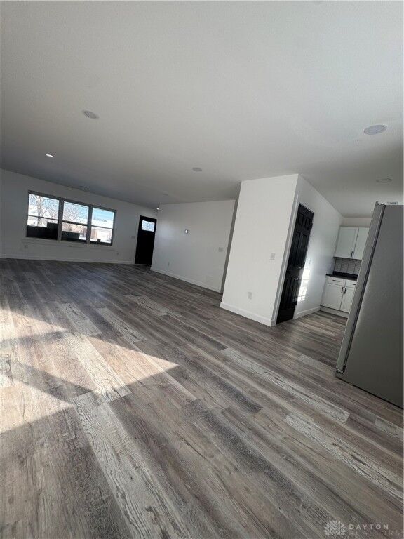 Property Photo:  6750 Shadowbrook Drive  OH 45426 