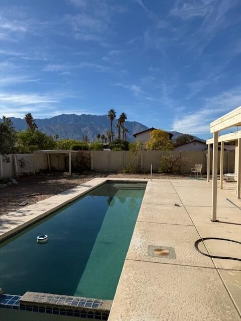 Property Photo:  67185 Ontina Road  CA 92234 