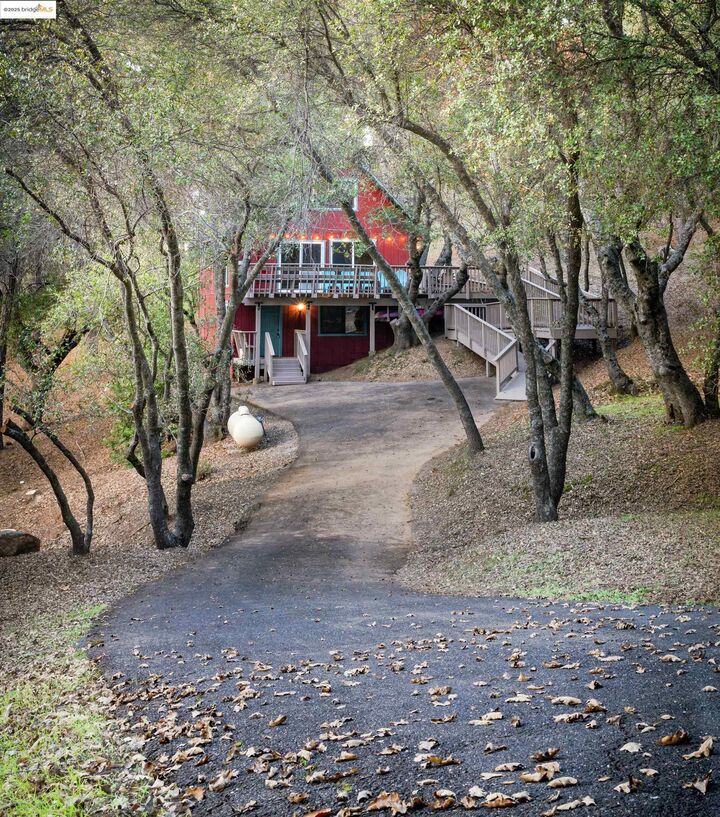 Property Photo:  19935 Pleasantview Dr  CA 95321 