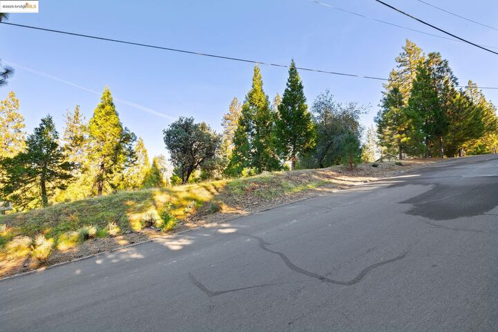 Property Photo:  10/008 McKinley Wy  CA 95321 