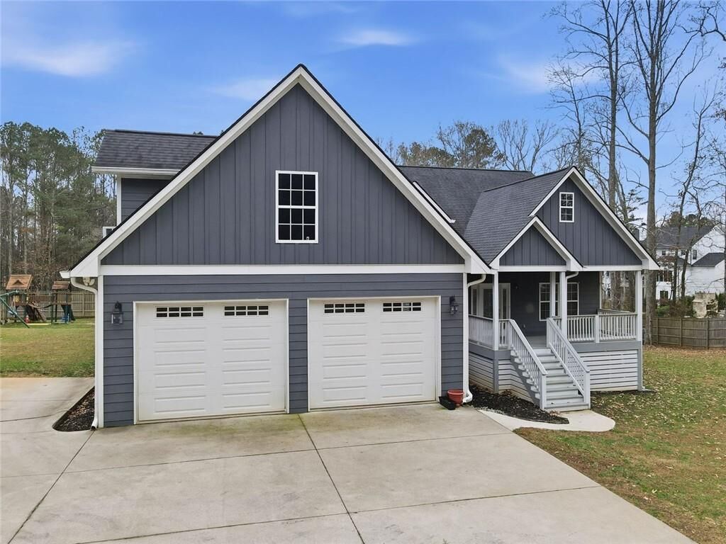 Property Photo:  1006 Owens Store Road  GA 30115 