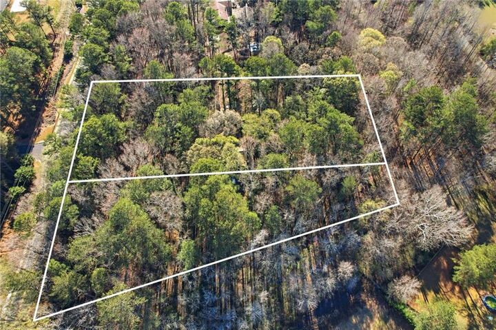 Property Photo: 1081 Cole Dr SW GA 30047