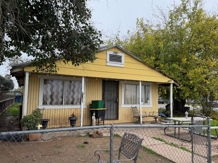 Property Photo: 7175 Everest Avenue CA 93722