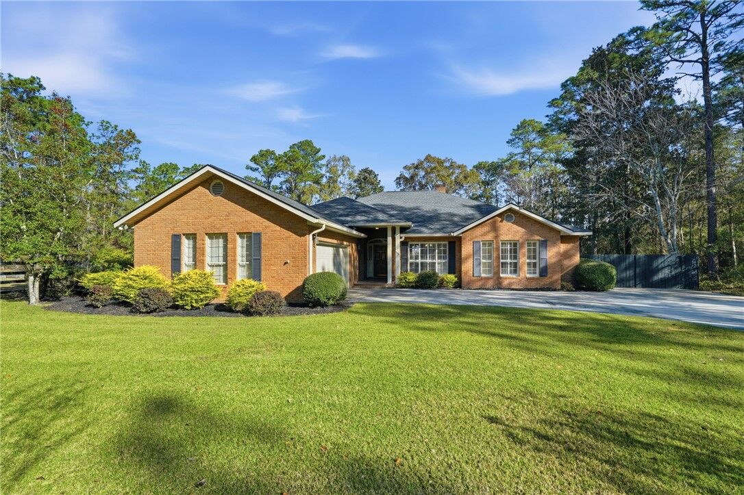 Property Photo:  500 Altamaha Road  GA 31545 