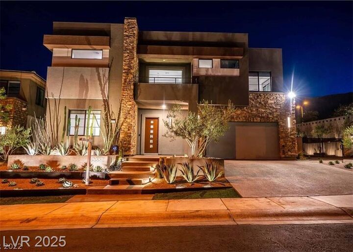 Property Photo: 10337 Green Ember Drive NV 89135