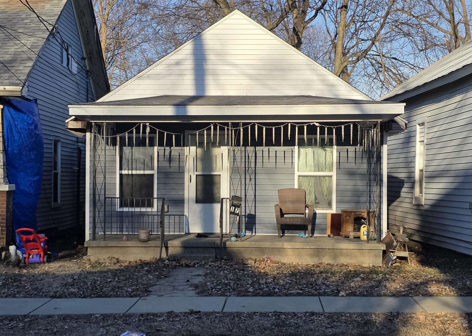 Property Photo:  17 Clark St.  KY  