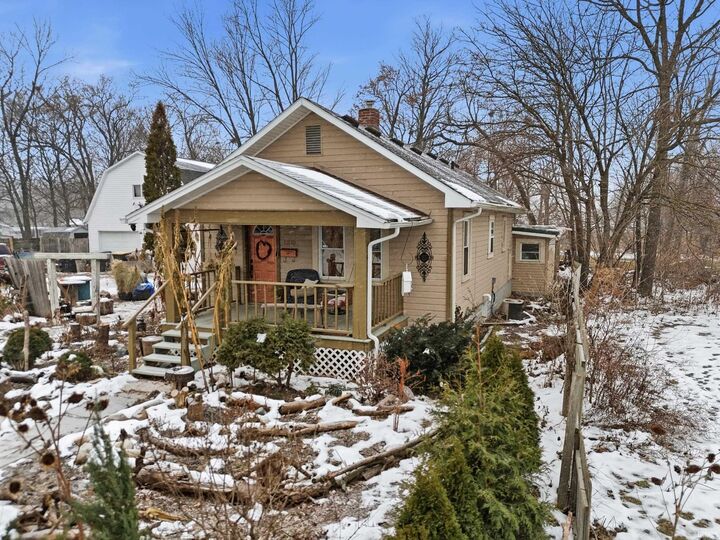 Property Photo: 6810 E Elzey Street IN 46809