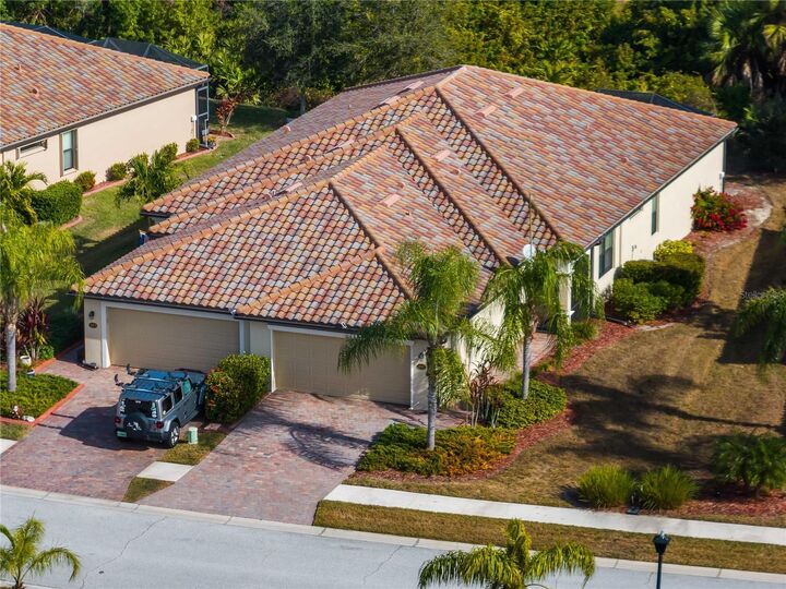 Property Photo:  20362 Benissimo Drive  FL 34293 