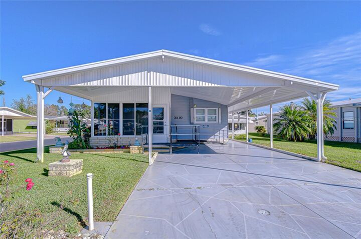 Property Photo:  3210 Moonlight Street  FL 33543 
