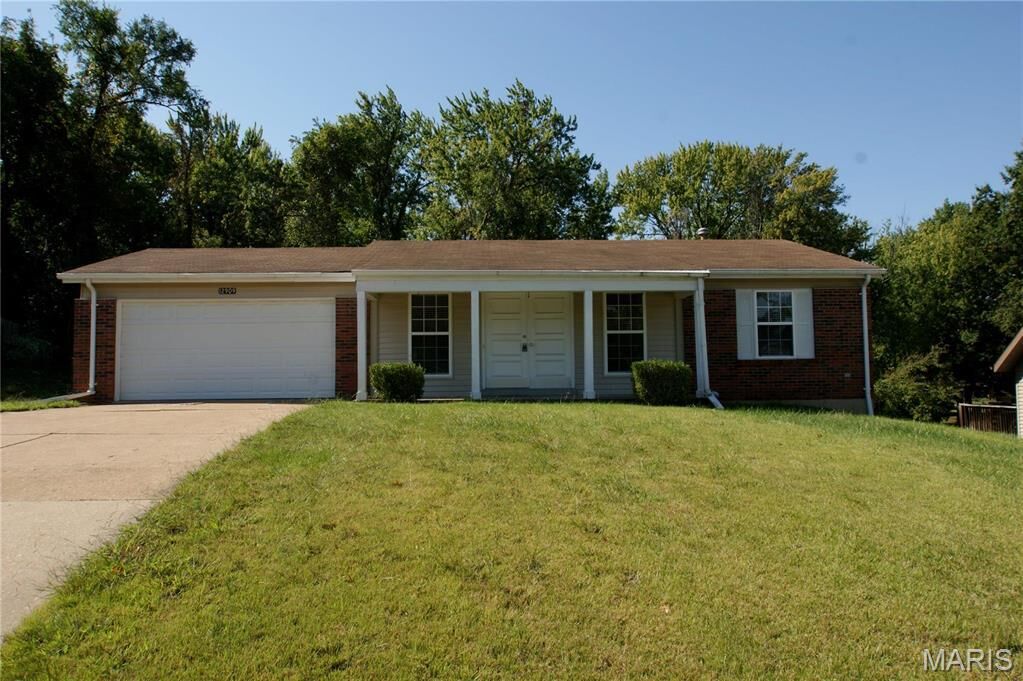 Property Photo:  12909 Ox Bow Lane  MO 63138 