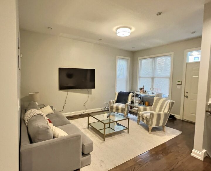 Property Photo: 2538 N Southport Avenue 1R IL 60614