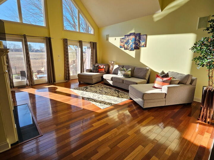 Property Photo:  6 Stonebrook Court  IL 61704 