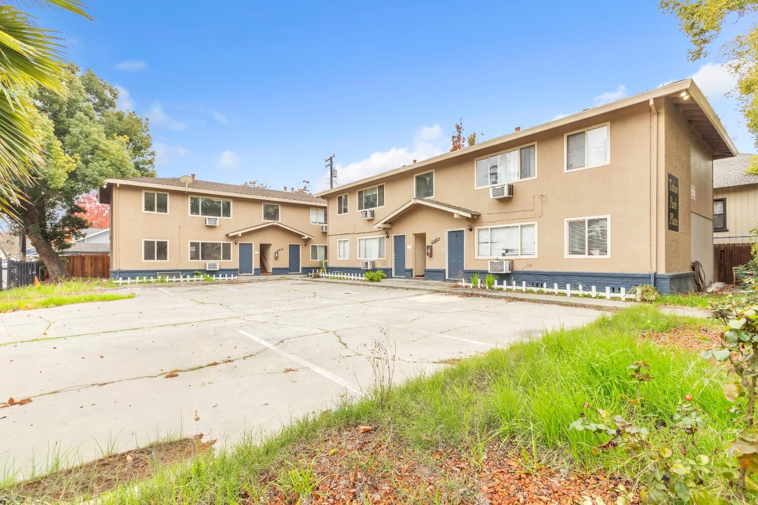 Property Photo:  5250 14th Avenue  CA 95820 