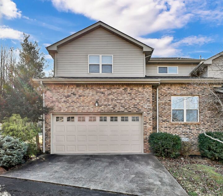 Property Photo: 428 Country Club Ct TN 37043