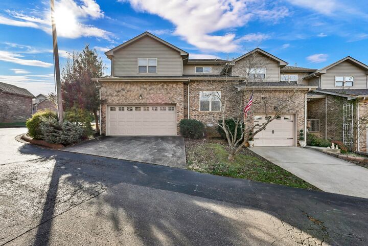 Property Photo: 428 Country Club Ct TN 37043