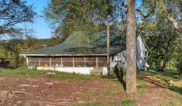 Property Photo: 1493 Morrison Ct TN 37040