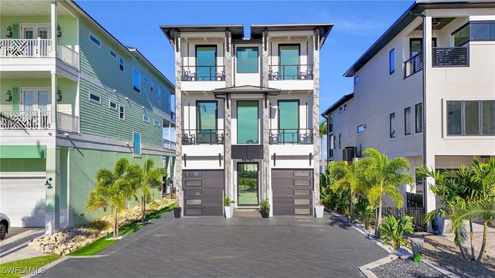 Property Photo: 441 Estero Boulevard FL 33931