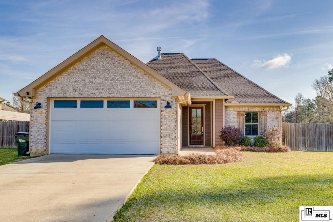 Property Photo: 106 Tes Drive LA 71227