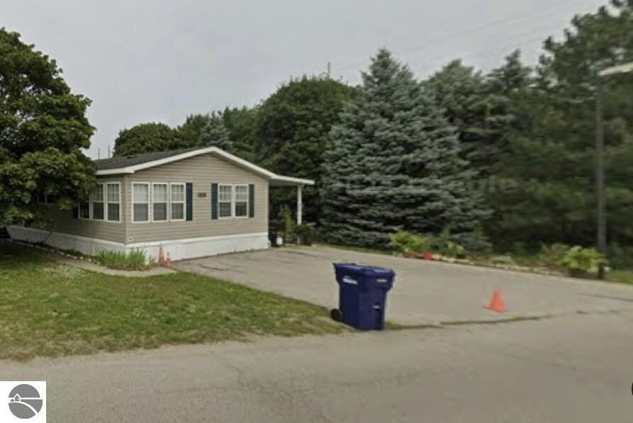 Property Photo:  1478 David Place  MI 49686 