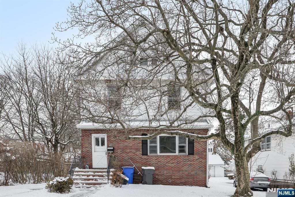 Property Photo:  140 Van Nostrand Avenue  NJ 07631 