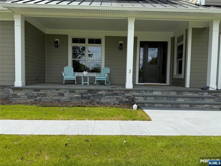 Property Photo:  3 Bristol Ridge Road  NJ 07005 