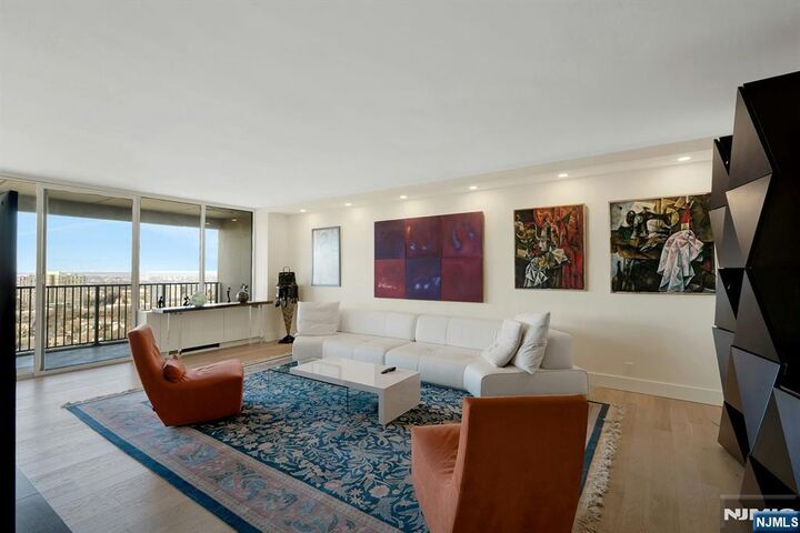 Property Photo: 6 Horizon Road 2602 NJ 07024