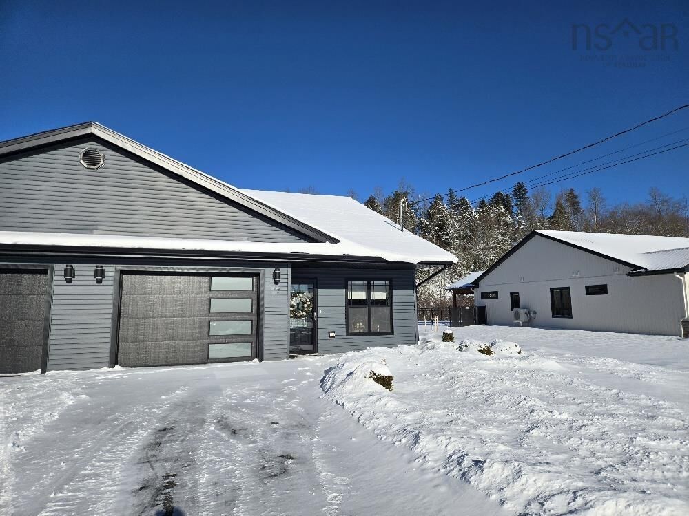 Property Photo:  17 Riverview Drive  NS B6L 4B6 