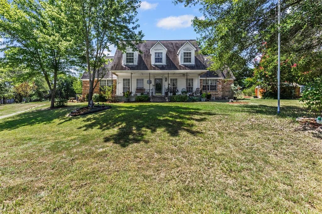 Property Photo:  2411 Fm 1564 W  TX 75135 