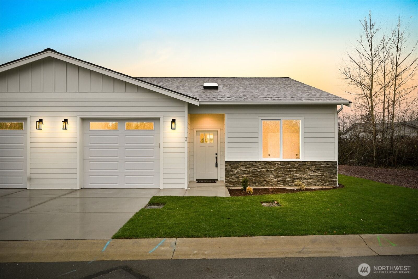 Property Photo: 3993 Gentlebrook Lane 3 WA 98226