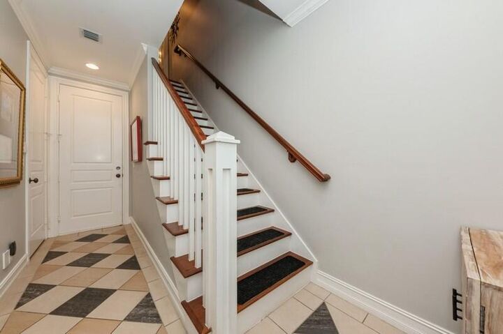 Property Photo: 310 E Mallory Circle FL 33483