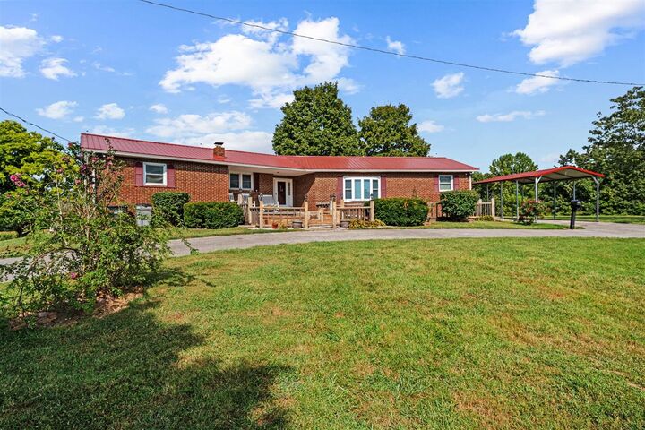 Property Photo: 2426 Rocky Hill Road KY 42141