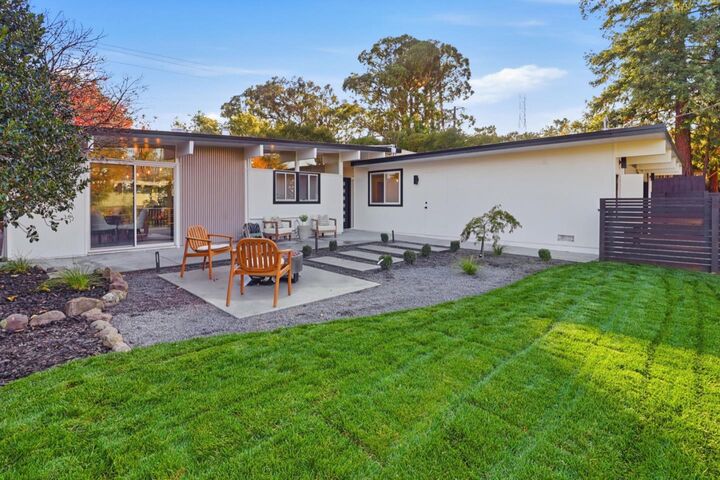 Property Photo: 2275 Allegheny Way CA 94402