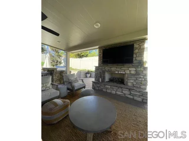 Property Photo: 1705 Wildflower CA 92083