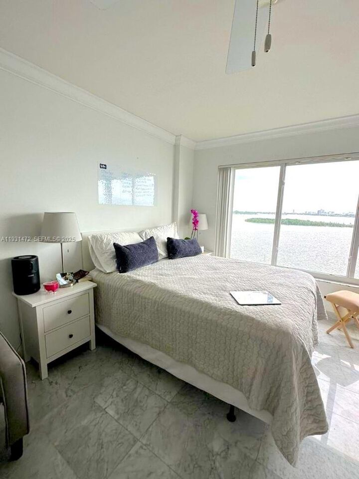 Property Photo:  11111 Biscayne Blvd 15B  FL 33181 