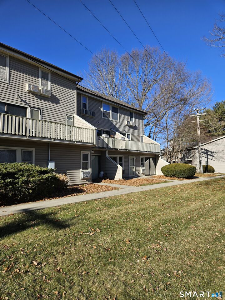 Property Photo: 150 Sheraton Lane 150 CT 06360